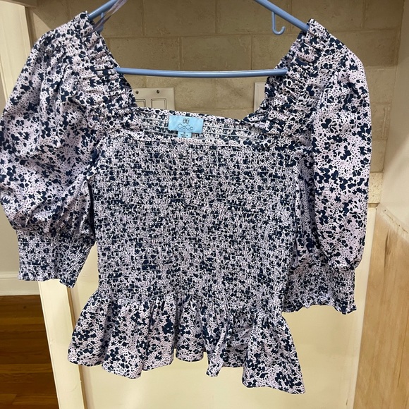 CeCe Blue Floral Puff Sleeve Smocked Peplum Top - Picture 5 of 10